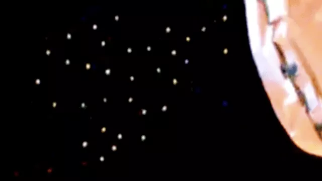 Des OVNIS en formation repérés près de la Station spatiale internationale