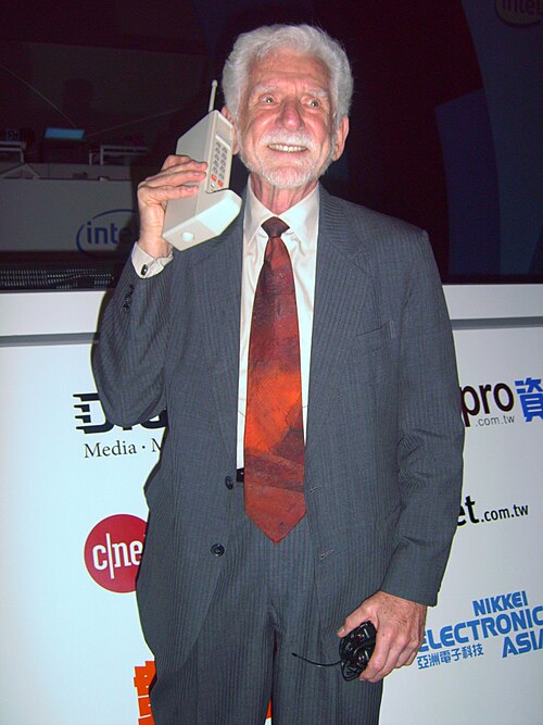 Le premier téléphone portable a été créé en 1983 !
