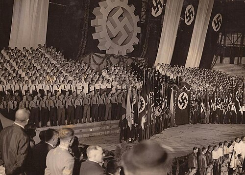 « Je suis Adolf Hitler » : Les étonnantes confessions d'un homme en Argentine