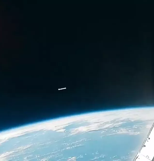 ISS Films White Cigar-Shaped UFO