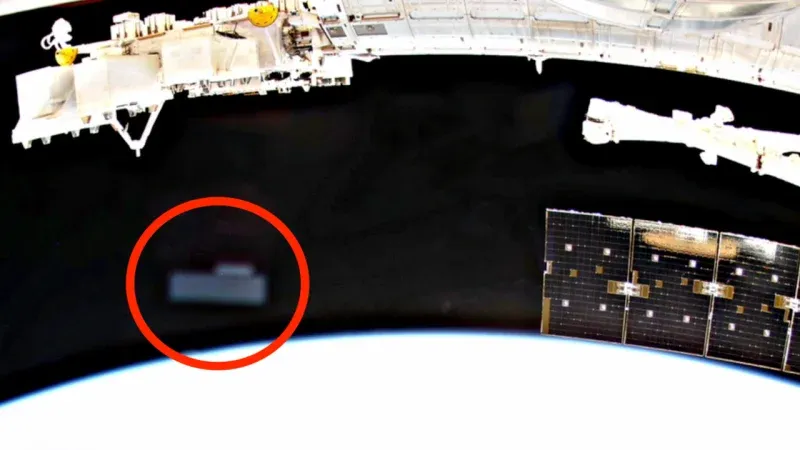 Un « vaisseau » de 100 mètres repéré à quelques pas de la Station spatiale internationale
